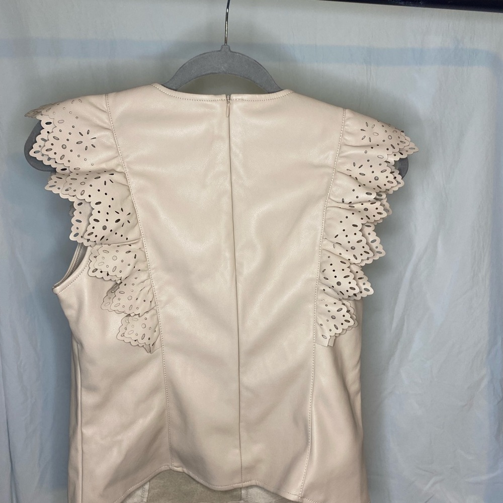 Marc Anthony Blouse - Picture 2 of 4